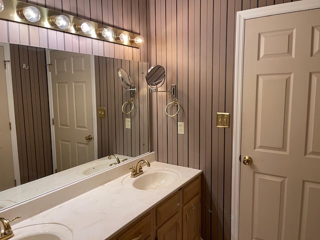 1412 Secreretariat Dr, Morristown, TN 37814 - bathroom featuring double vanity
