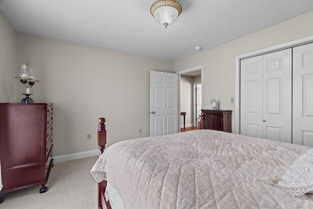 5704 Long Creek Rd, Morristown, TN 37813 - carpeted bedroom with baseboards and a closet