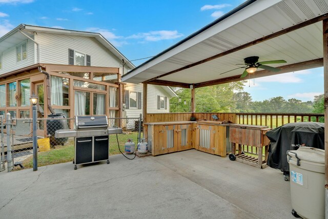 1216 Winding Dr, Sevierville, TN 37876 - view of patio featuring a ceiling fan
