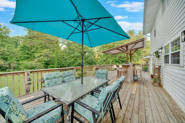 1216 Winding Dr, Sevierville, TN 37876 - wooden terrace featuring outdoor dining space