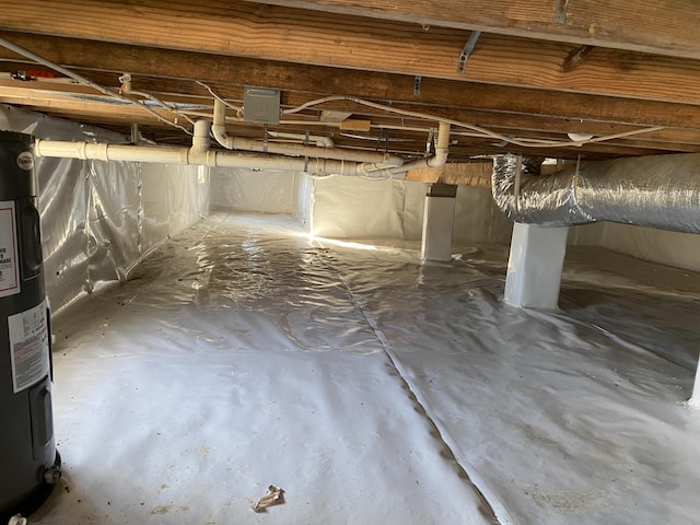 below grade area featuring crawl space and water heater