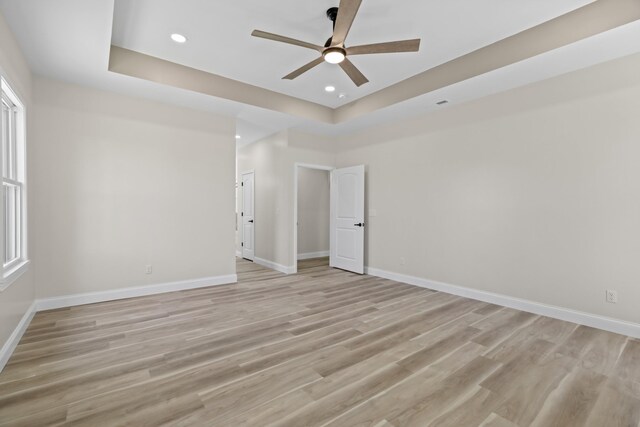 322 Fairway Dr, Dandridge, TN 37725 - photo 14