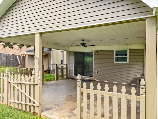 5715 Academy Dr, Morristown, TN 37814 - view of patio with ceiling fan