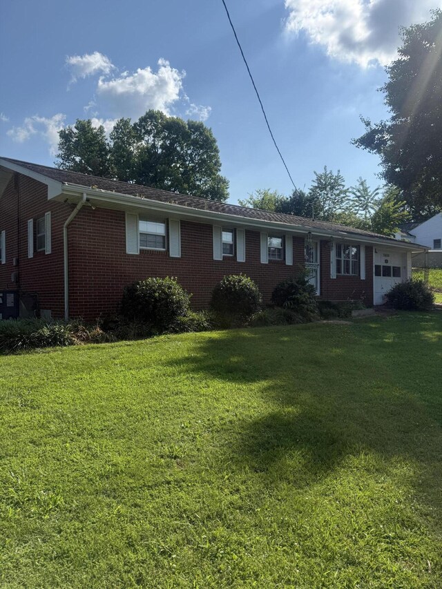 139 Easy St, Newport, TN 37821 - photo 2