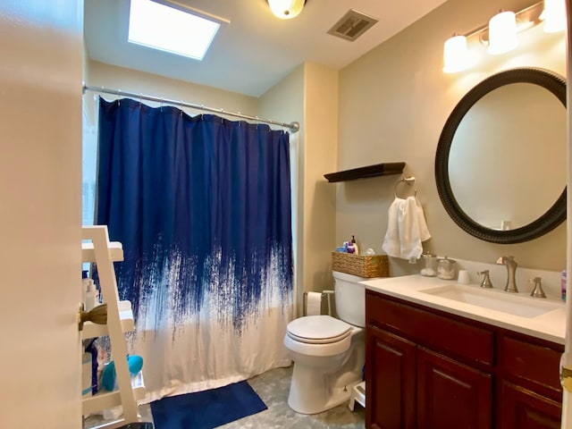 1578 Golf Course Rd, Newport, TN 37821 - bathroom featuring toilet and vanity