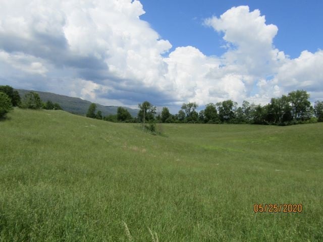 LOT9 Iris Dr, Harrogate, TN 37752