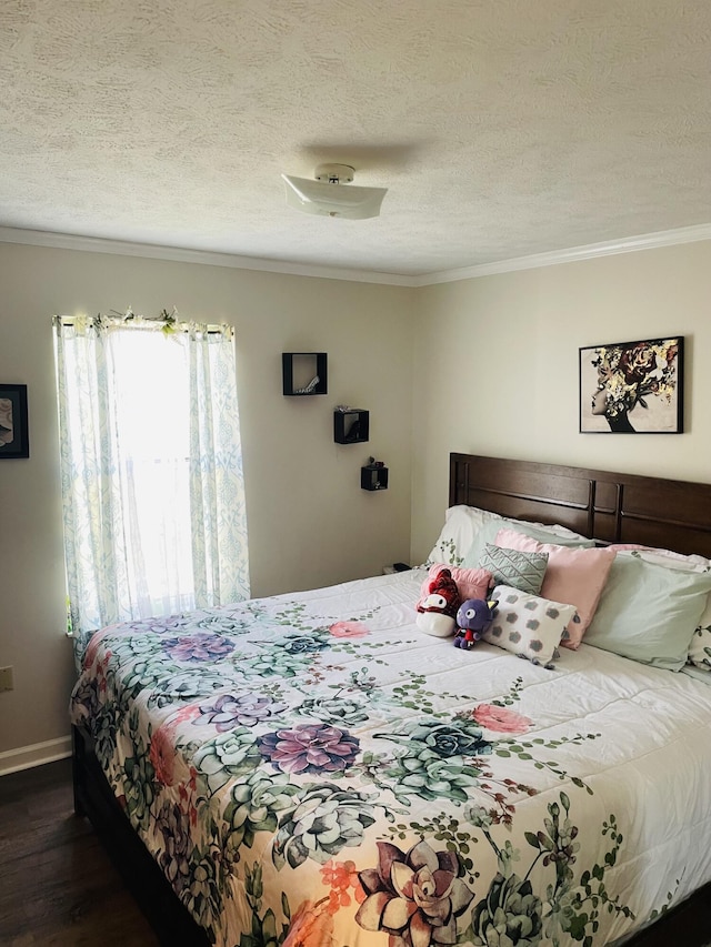 4051 Wynn St, Morristown, TN 37814 - bedroom with dark wood-type flooring, crown molding, baseboards, and a textured ceiling