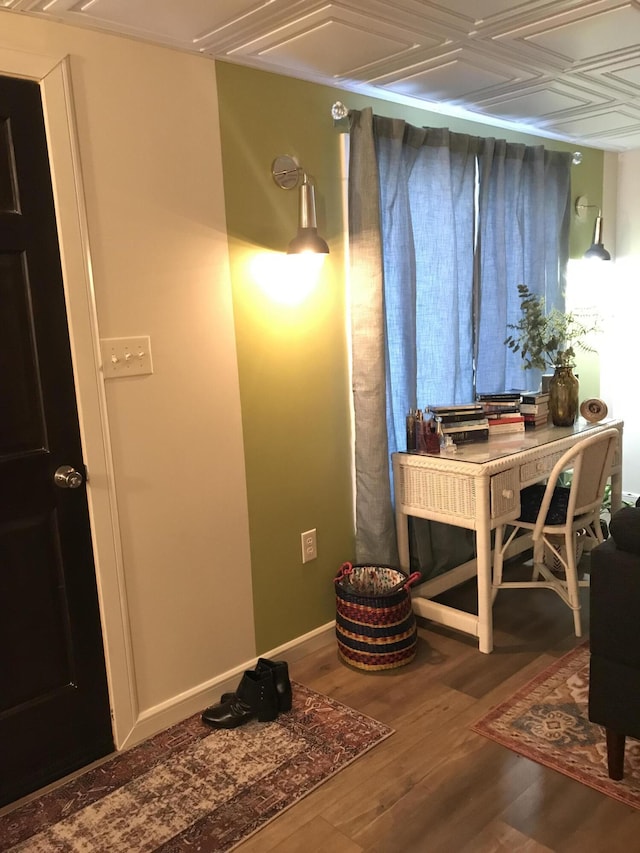 4051 Wynn St, Morristown, TN 37814 - office area with wood finished floors