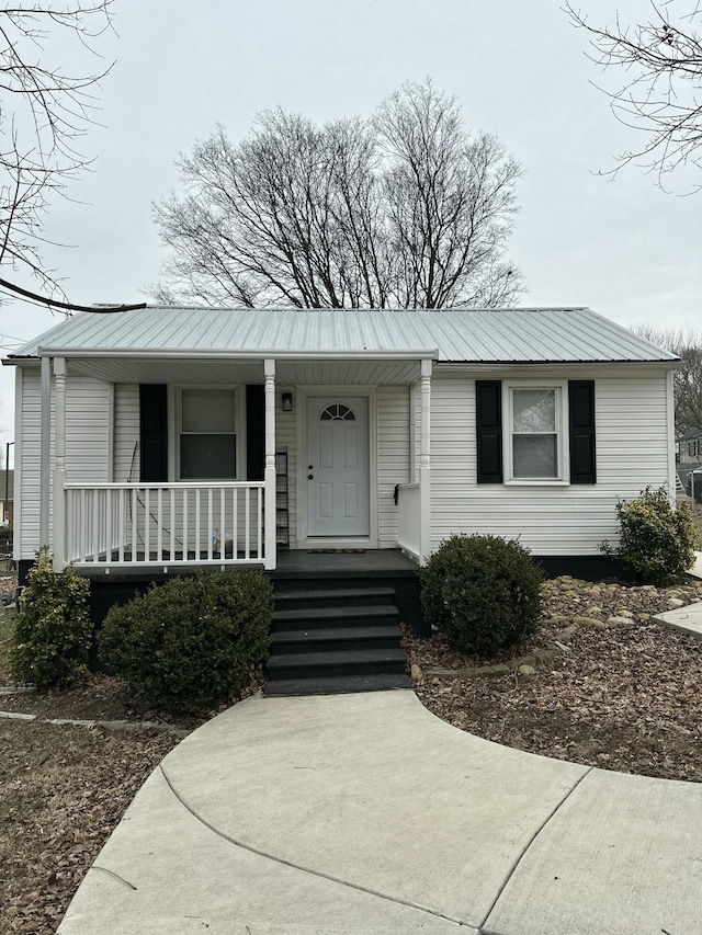 view of front of property with a porch