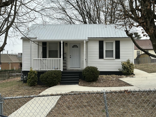 view of front of house