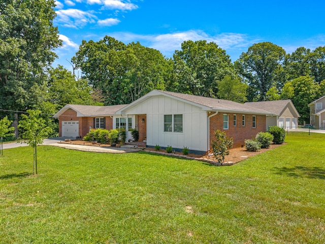 389 Economy Cir, Dandridge, TN 37725 - photo 2