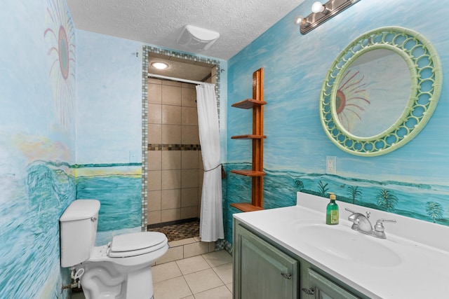 bathroom featuring curtained shower, tile patterned flooring, a textured ceiling, and toilet