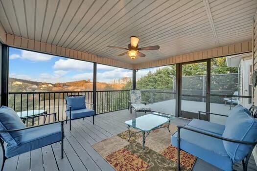 784 Constitution Dr, Jefferson City, TN 37760 - sunroom / solarium featuring plenty of natural light and a ceiling fan