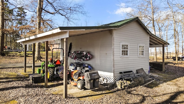 2224 Ted Moore Rd, Dandridge, TN 37725 - view of outbuilding featuring a carport