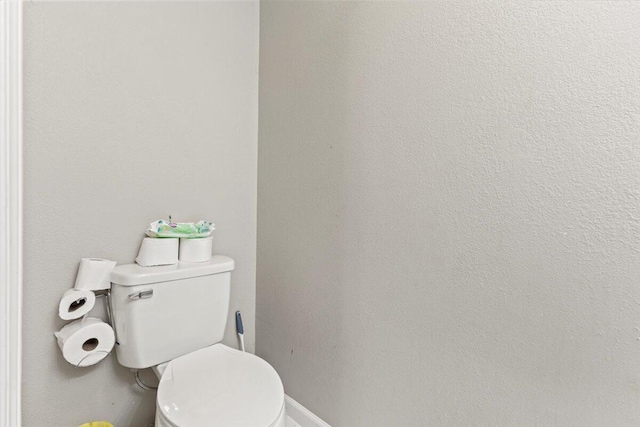 bathroom featuring toilet