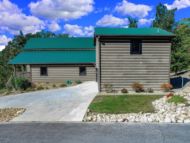 view of front of home