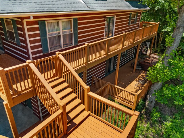 429 Filet Ln, Dandridge, TN 37725 - deck featuring a hot tub