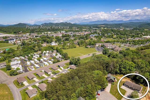 bird's eye view featuring a mountain view