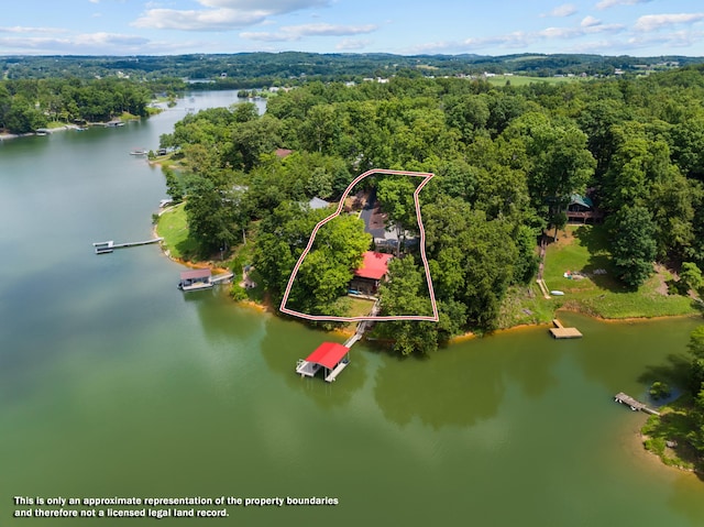 1055 Dean Cir, Dandridge, TN 37725 - aerial overview of property's location featuring property parcel outlined and a nearby body of water