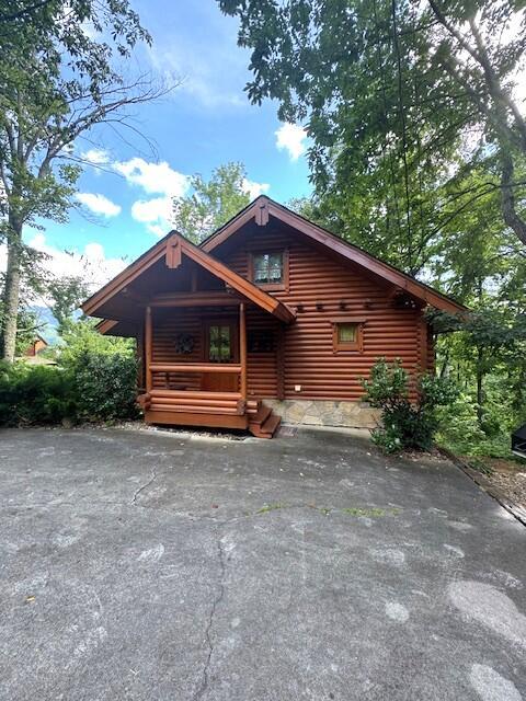 917 Pine Cone Way, Gatlinburg, TN 37738 - photo 1