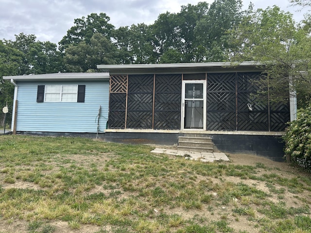 281 Webb Rd, Rogersville, TN 37857 - rear view of property with entry steps and a lawn