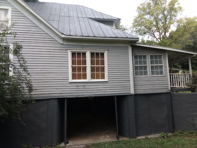 059/057.00 Spring Creek Rd, Dandridge, TN 37725 - view of property exterior featuring metal roof