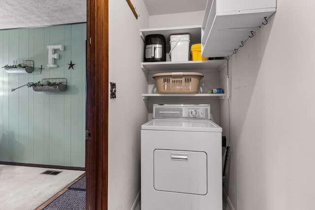 305 Hamilton Pl, Kingsport, TN 37663 - laundry area with washer / clothes dryer and wooden walls