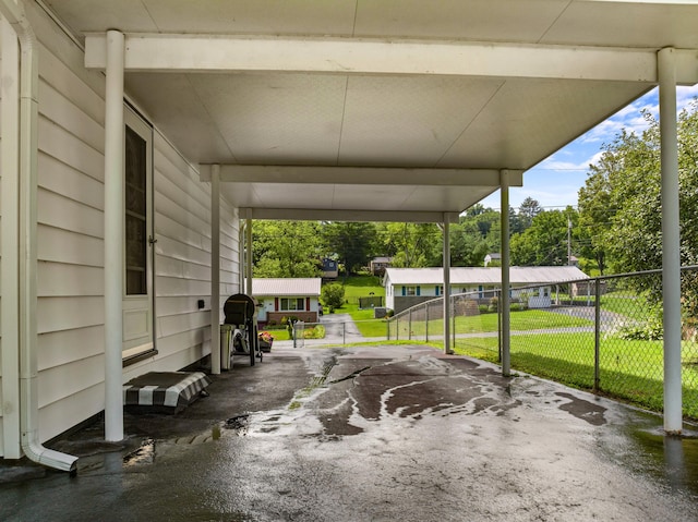 305 Hamilton Pl, Kingsport, TN 37663 - view of patio with driveway