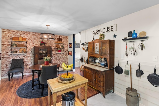 3912 Isaac Ave, Morristown, TN 37814 - kitchen featuring pendant lighting