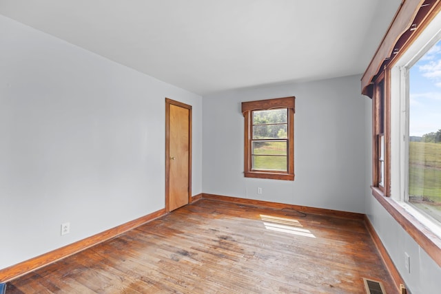 empty room featuring light hardwood / wood-style floors