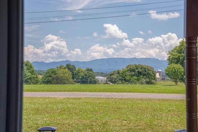 1760 Goddard Ln, Dandridge, TN 37725 - photo 2