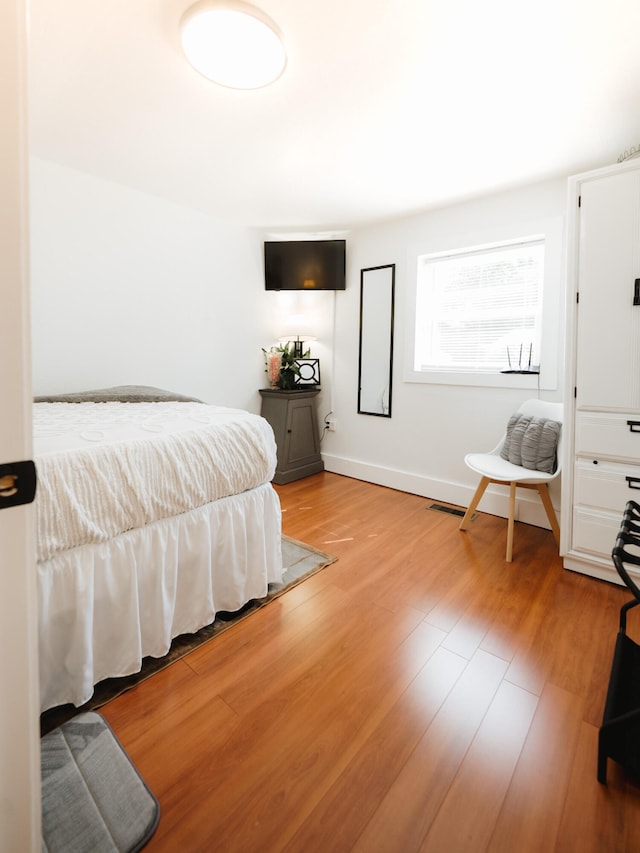 3501 Grassy Fork Rd, Hartford, TN 37753 - bedroom with light wood-style flooring and baseboards