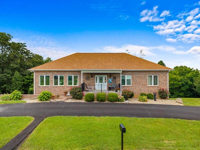446 Gaut Rd, Dandridge, TN 37725