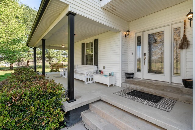 2940 Beecarter Rd, Dandridge, TN 37725 - view of exterior entry featuring covered porch