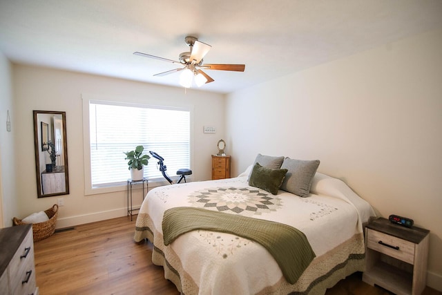 1161 Wooddale Rd, Morristown, TN 37814 - bedroom featuring wood finished floors, baseboards, and ceiling fan