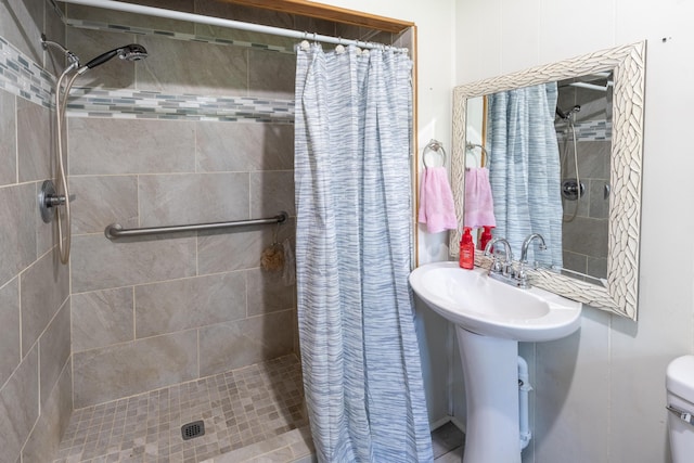 625 Trentham Hollow Rd, Parrottsville, TN 37843 - bathroom with a tile shower