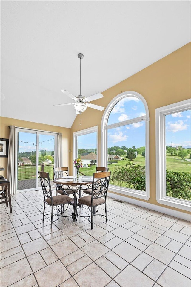 419 Colonial St, Jefferson City, TN 37760 - sunroom / solarium with lofted ceiling