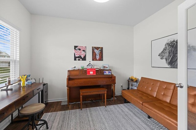 525 Cliff St, Morristown, TN 37814 - office space featuring wood finished floors and baseboards