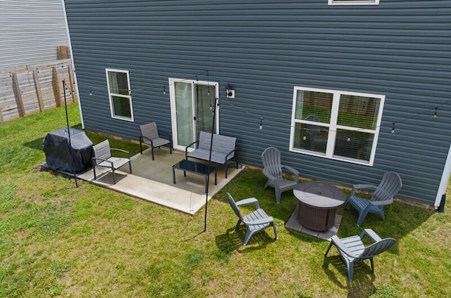525 Cliff St, Morristown, TN 37814 - back of property with a patio and a fire pit