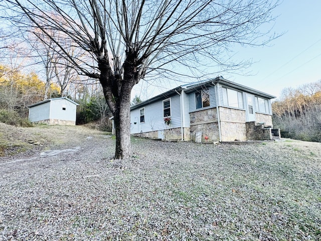 view of home's exterior