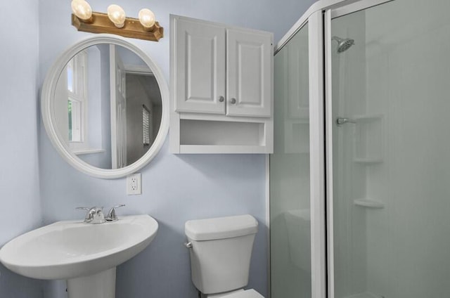 4061 Julian Ave, Morristown, TN 37814 - full bath with a shower stall, a sink, and toilet