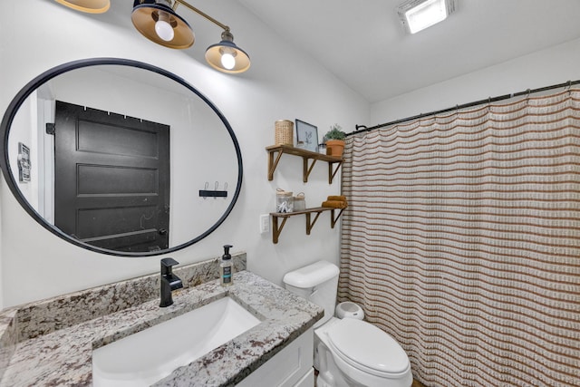 113 Cheshire Ct, Jefferson City, TN 37760 - bathroom with vanity, toilet, and a shower with shower curtain
