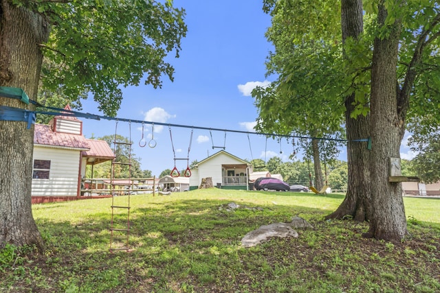104-116 Circle Rd, Newport, TN 37821 - view of green lawn