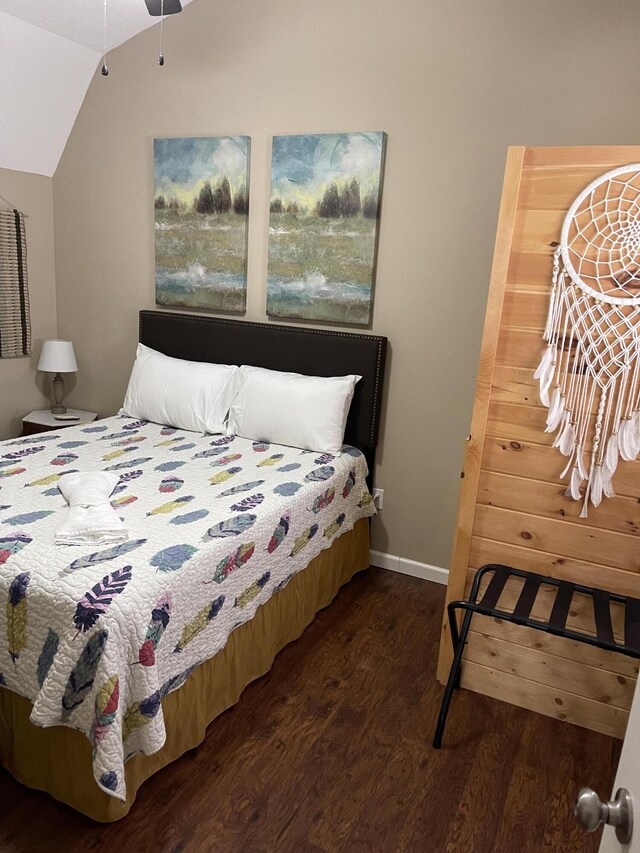 104-116 Circle Rd, Newport, TN 37821 - bedroom featuring wood finished floors and vaulted ceiling