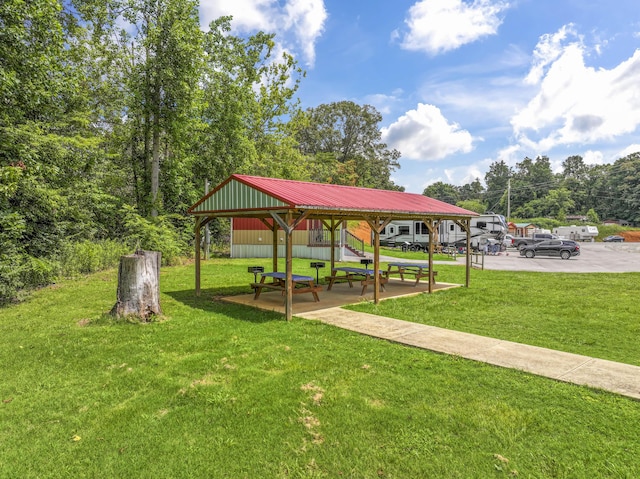 104-116 Circle Rd, Newport, TN 37821 - view of home's community with a yard