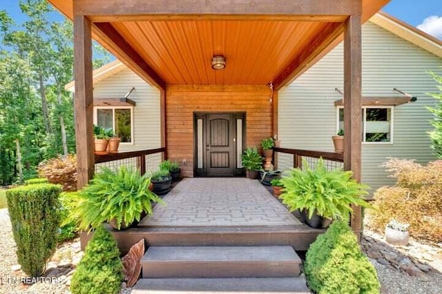 2115 Riverview Dr, Dandridge, TN 37725 - view of property entrance