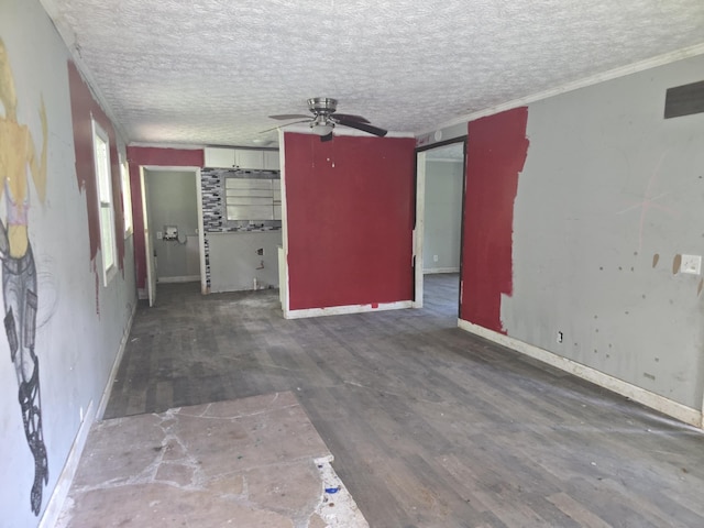 260 Collins St, Sneedville, TN 37869 - photo 6