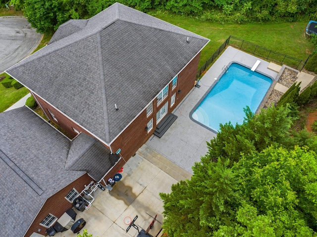 bird's eye view of a pool area