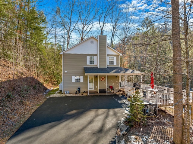 view of front property with covered porch