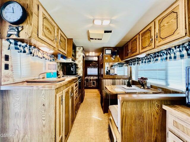 718 Columbine Way, Cosby, TN 37722